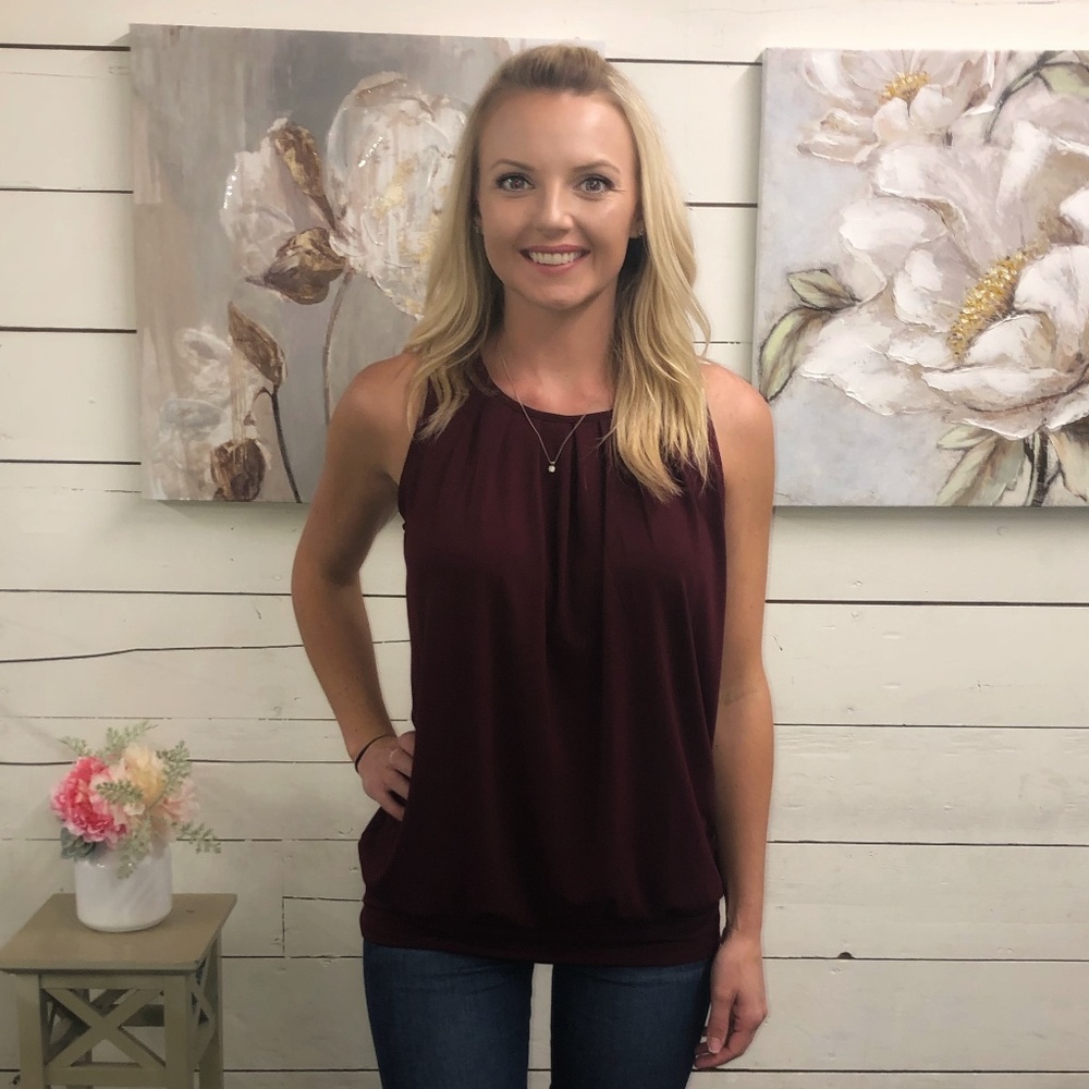 Sleeveless Round Neck Pleated Top - Burgundy
